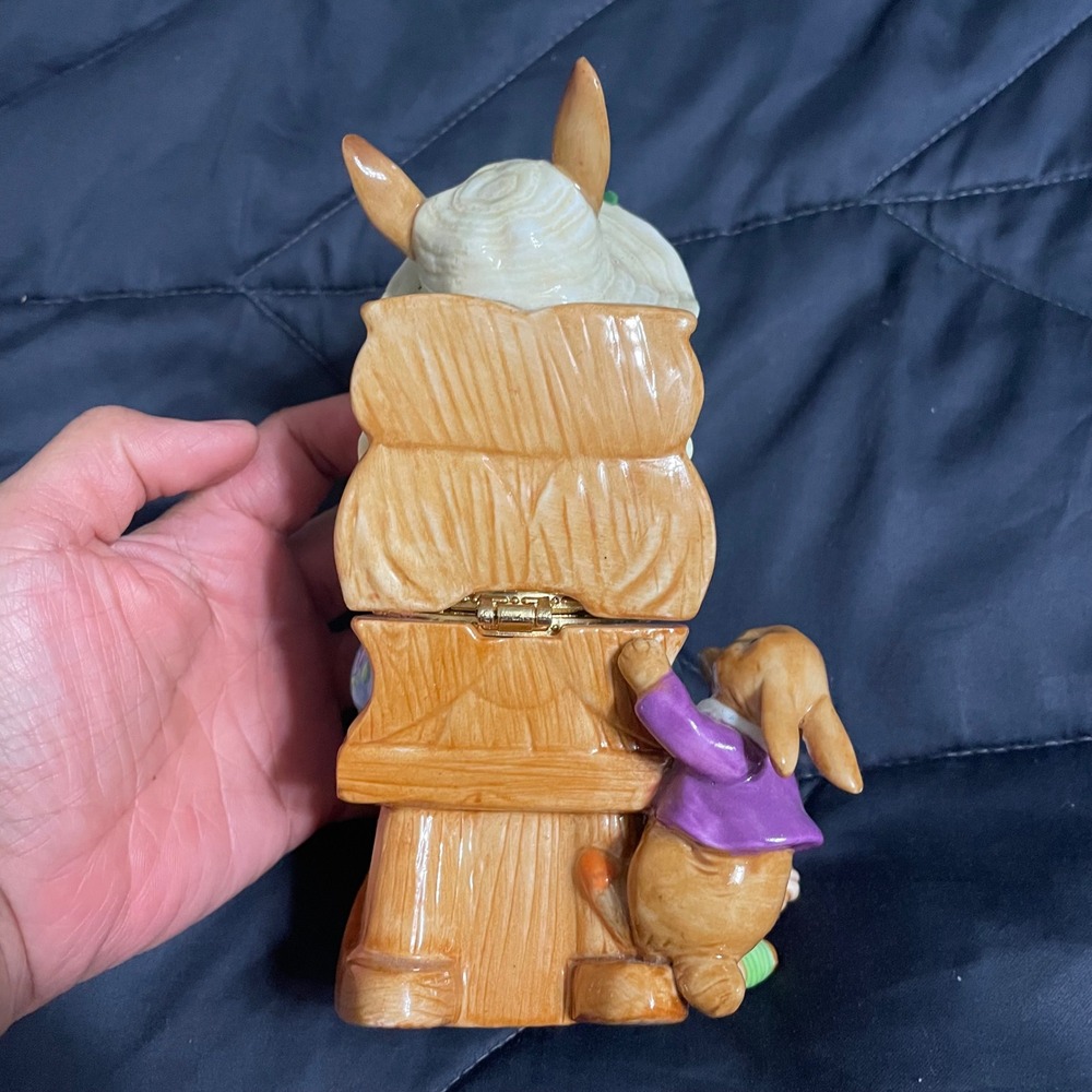 CWC Ceramic Bunny Family Rocking Chair Hinged Trinket Box Mother Rabbit Figurine - Picture 3 of 7